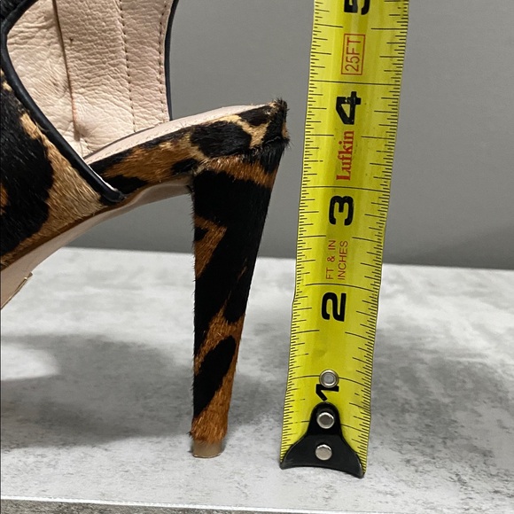 Louise et Cie Leather cow hair high heels with gold-tone accents. Size7.5 - Picture 12 of 15